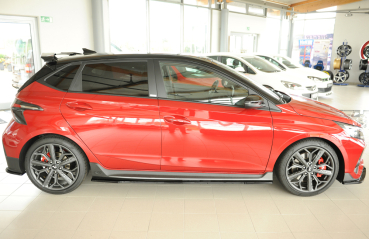 Preview: Rieger Satz Seitenschwelleransätze passend für Hyundai i20 N-Performance glanzschwarz