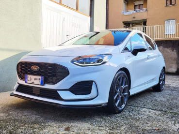 Preview: Frontspoiler passend für Ford Fiesta 8 ST ST-Line 17-21 in GLANZ SCHWARZ