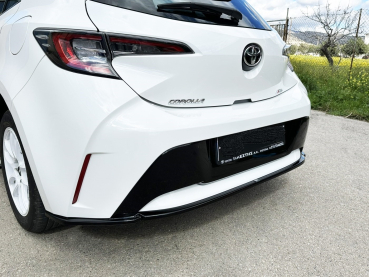Preview: Heckdiffusor passend für Toyota Corolla 2018- in GLANZ SCHWARZ