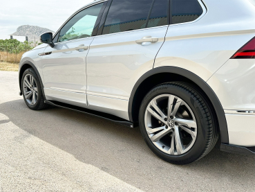 Preview: Seitenschweller passend für VW Tiguan R R-Line 2020-2024 in GLANZ SCHWARZ