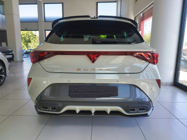 Preview: Heckdiffusor passend für CUPRA Leon 2024- in GLANZ SCHWARZ