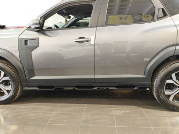 Preview: Seitenschweller passend für Dacia Duster 3 2024- in GLANZ SCHWARZ