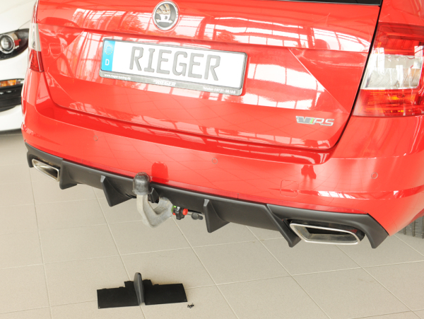 Rieger Heckdiffusor V2 passend für Skoda Octavia RS 5E mit AHK 13- mattschwarz