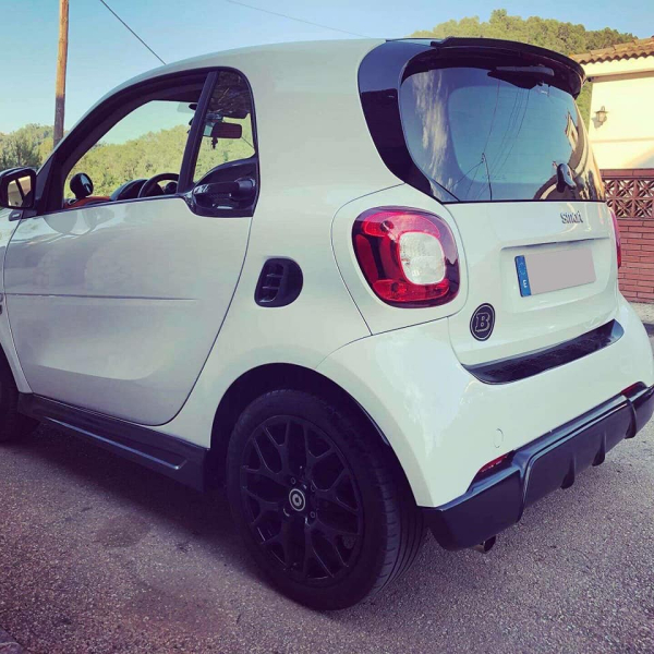 Heckdiffusor passend für Smart fortwo 453 2014-2024 in GLANZ SCHWARZ