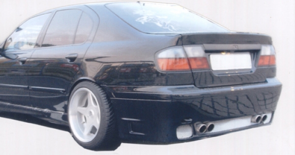 Heck Stoßstange hinten Heckschürze passend für Primera P11 96-99