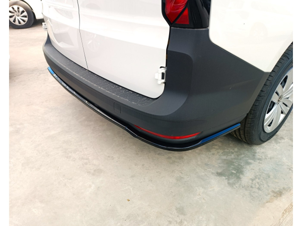 Heckdiffusor passend für VW Caddy Maxi 2021- Ford Transit Connect L2 2024- in GLANZ SCHWARZ