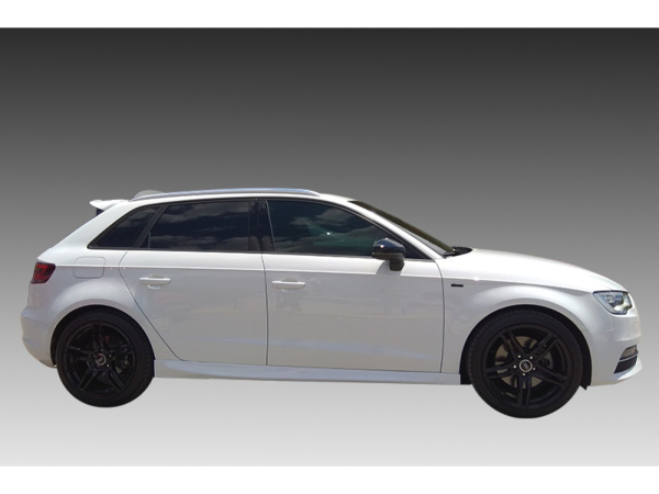 Seitenschweller passend für Audi A3 Sportback 8V 13-20 in GLANZ SCHWARZ