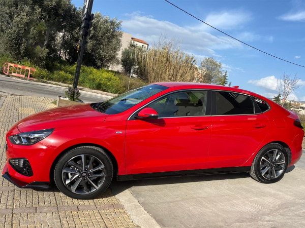 Seitenschweller passend für Hyundai i30 2016- in GLANZ SCHWARZ