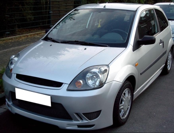 Front Stoßstange vorne Frontschürze passend für Ford Fiesta