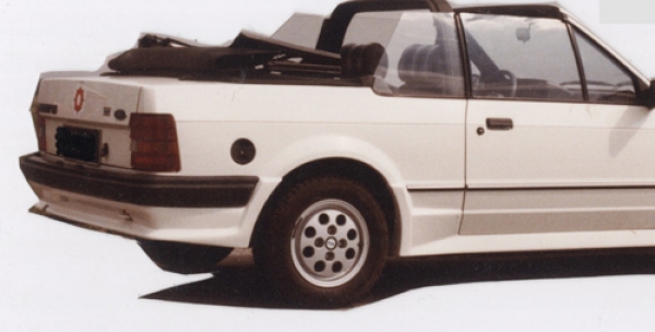 Heckdiffusor Diffusor Ansatz Heckschürzenansatz passend für Ford Escort